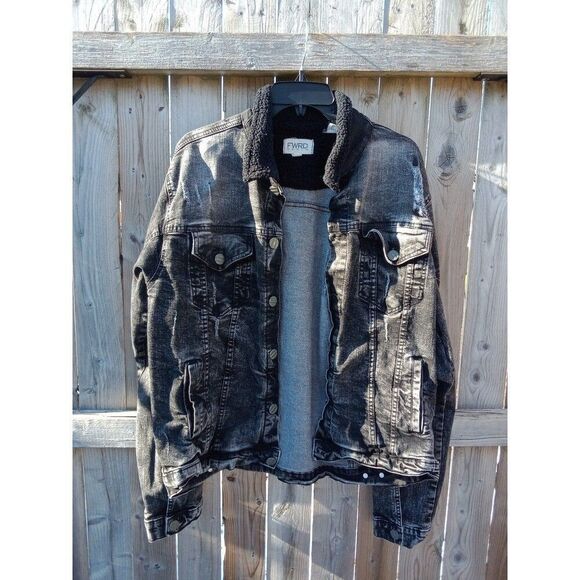 FWRD Denim Jean Jacket Black Distressed Ripped Size XL - Picture 2 of 11